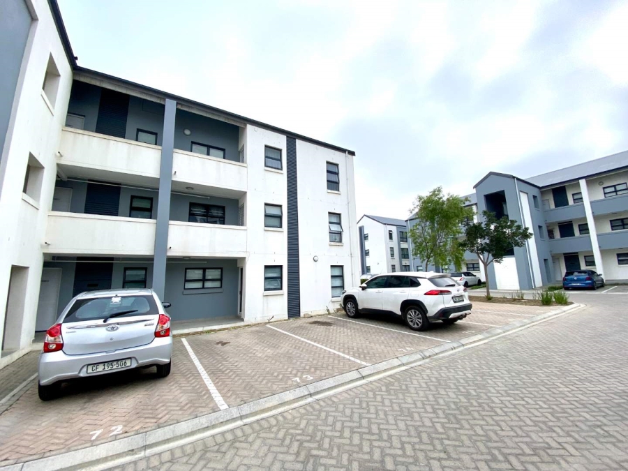 2 Bedroom Property for Sale in Aan de Wijnlanden Western Cape